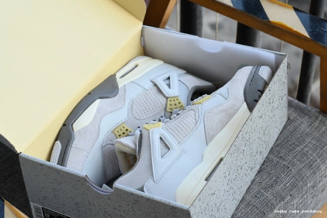 Cheap Husky Craft SE DV3742-021 Jordan Retro 4 Photon Dust 0820